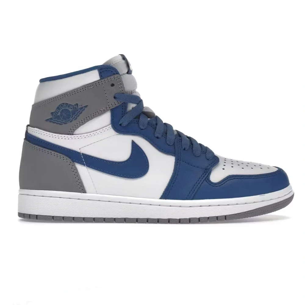 Jordan 1 Retro High OG size 7